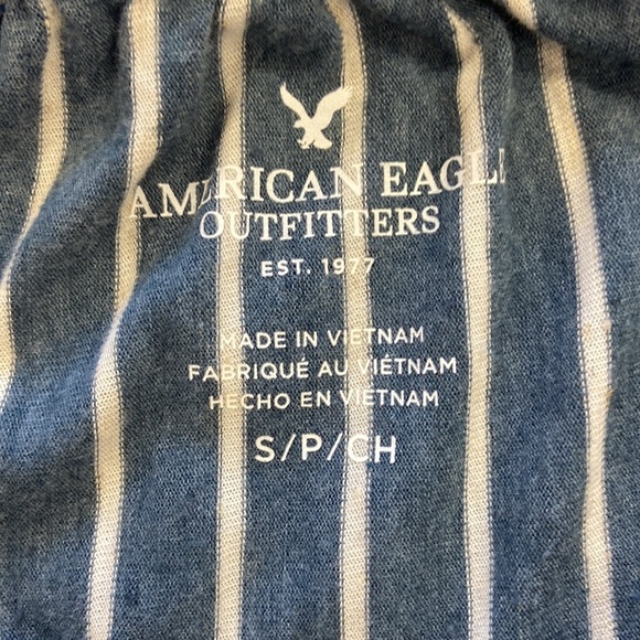 American Eagle Outfitters blue/white striped off shoulder top size‎ S - Picture 4 of 5